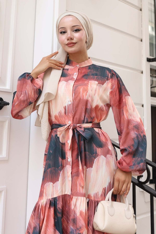 Kleid mit Muster, Volantrock, Gürtel / Terra