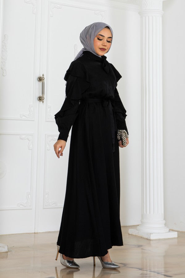 Kleid mit Firfir-Detail und Gürtel / Schwarz