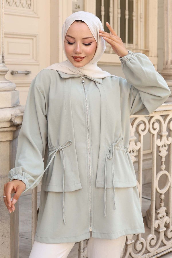 Jacke mit Gummizug und Reißverschluss / Mint