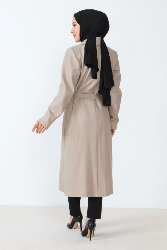 Kaschmirmantel mit Taschen und Gürtel / Beige