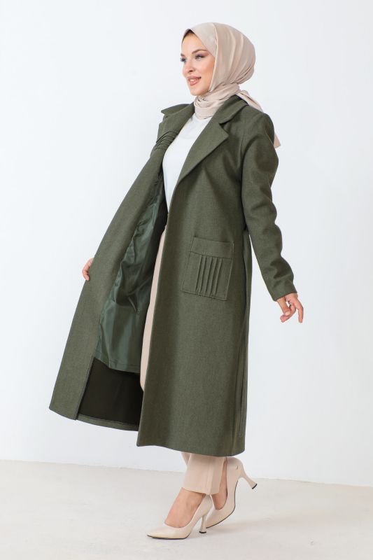 Kaschmirmantel mit Taschen und Gürtel / Khaki