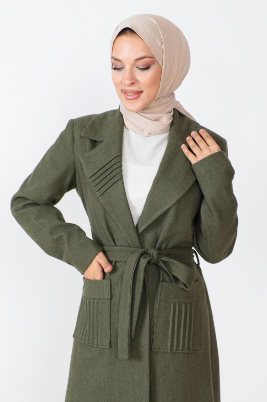 Kaschmirmantel mit Taschen und Gürtel / Khaki