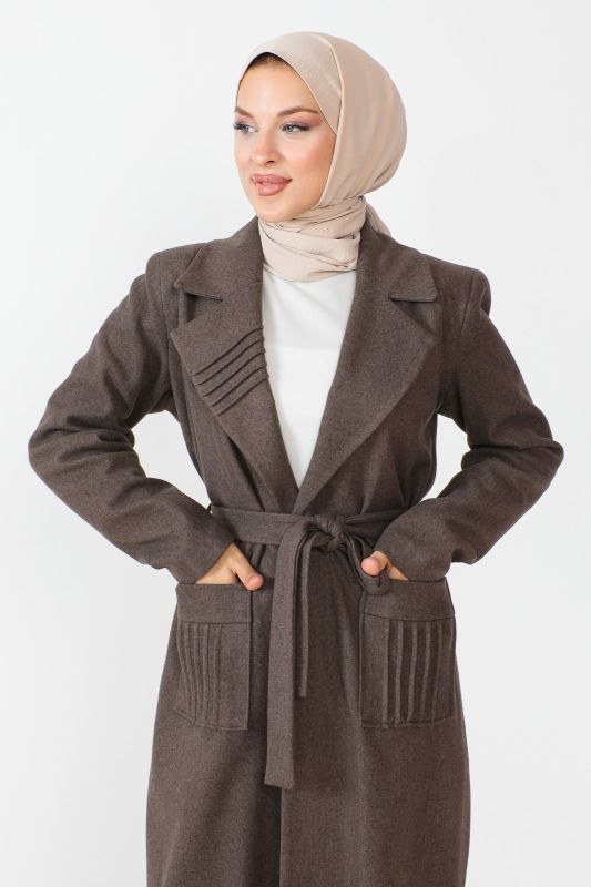 Kaschmirmantel mit Taschen und Gürtel / Braun