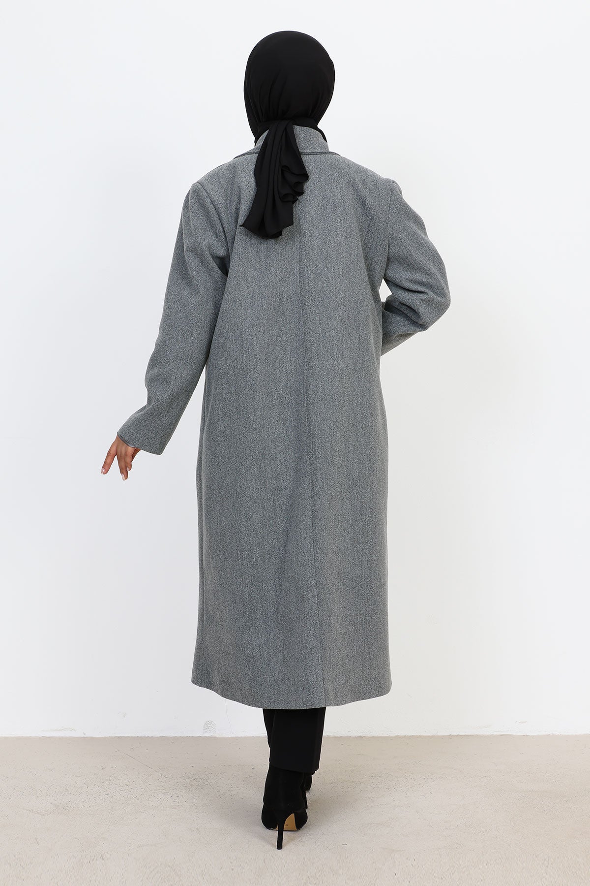 Kaschmirmantel mit Abdecktaschen / Grau