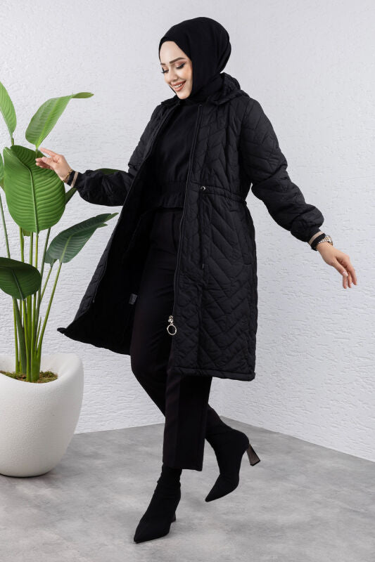 Jacke Ärmelende gerippt mit Kapuze / Kurz / Schwarz
