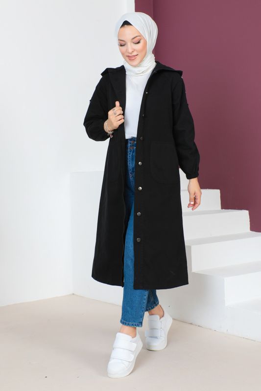 Jeansjacke lang mit Knöpfen und Kapuze / Schwarz
