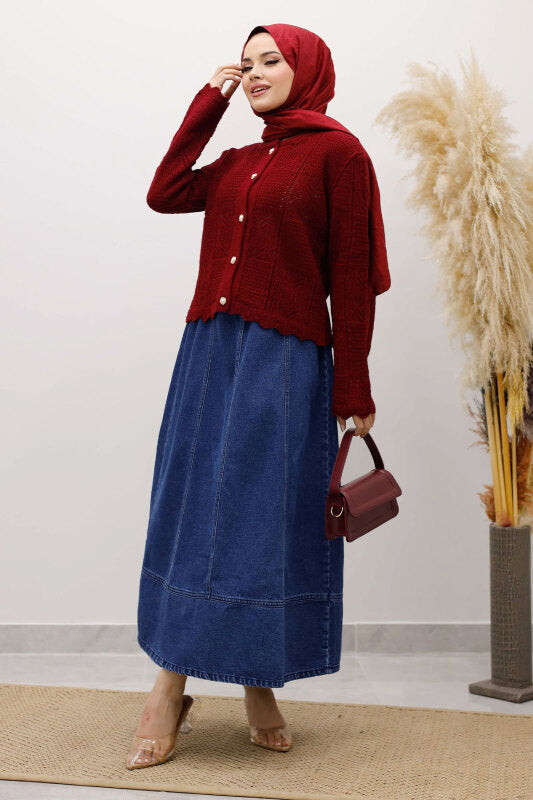 Strickjacke kurz mit Strickmuster und Knöpfen / Bordeaux