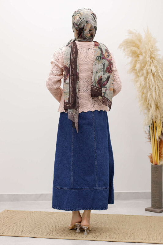 Strickjacke kurz mit Strickmuster und Knöpfen / Rosa