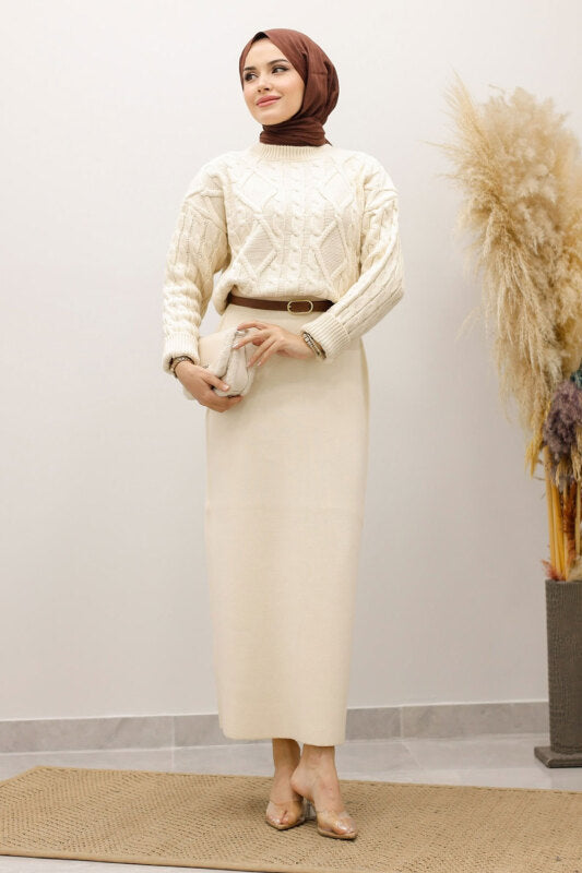 Strickpullover mit Flechtmuster / Beige