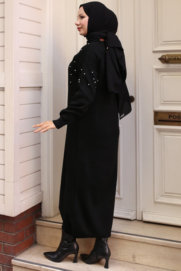 Strickkleid mit Perlen u. Steine / Schwarz