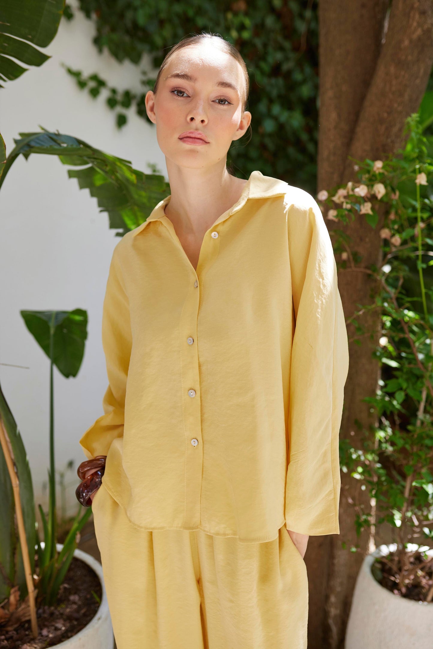 Lockeres Damen-Set mit Bluse & Hose