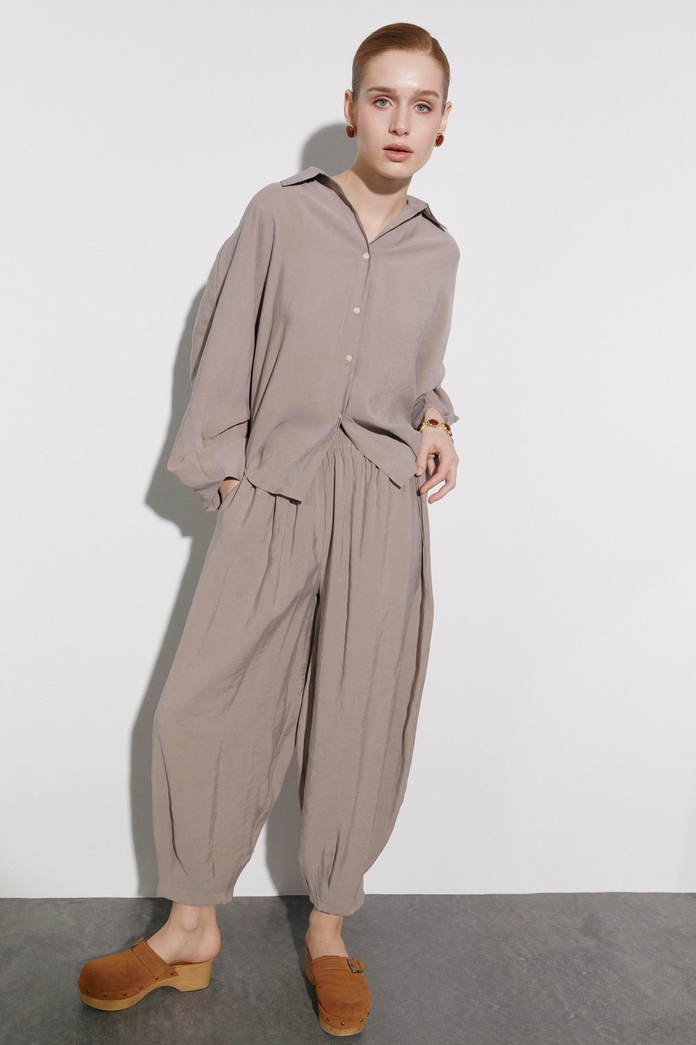 Lockeres Damen-Set mit Bluse & Hose