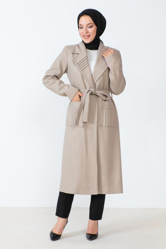 Kaschmirmantel mit Taschen und Gürtel / Beige