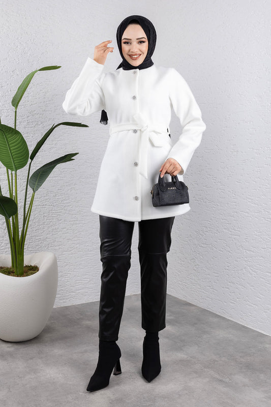 Flauschige Jacke mit Knöpfen / Weiß