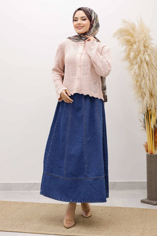 Strickjacke kurz mit Strickmuster und Knöpfen / Rosa