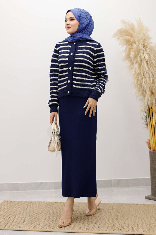 Strickjacke gestreift mit Knöpfen / Navy Blau